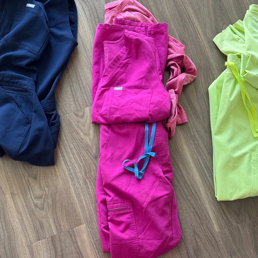 Pink Scrub Set with Blue Drawstring